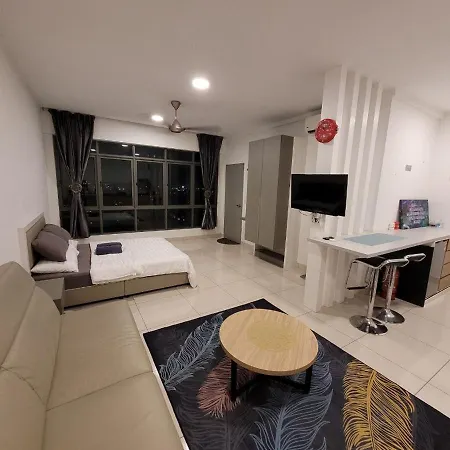 Mha 15 Sulte Evo Soho Bandar Baru Bangi Free Netflix And Wifi Apartment Exterior photo