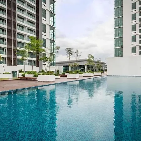 Mha 15 Sulte Evo Soho Bandar Baru Bangi Free Netflix And Wifi Apartment Exterior photo